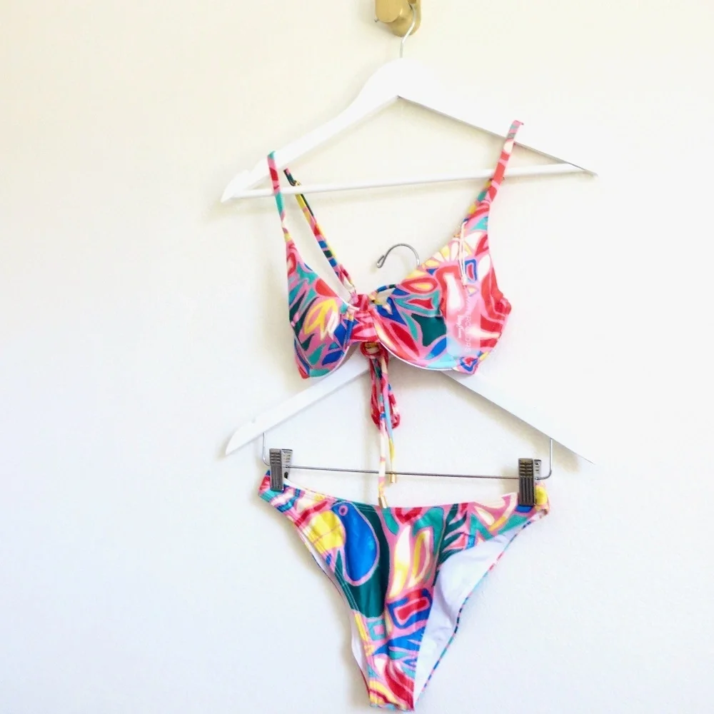 NEW! Kenny Flowers THE COLOMBIA Underwire Bikini Top and Bikini Bottom Set M